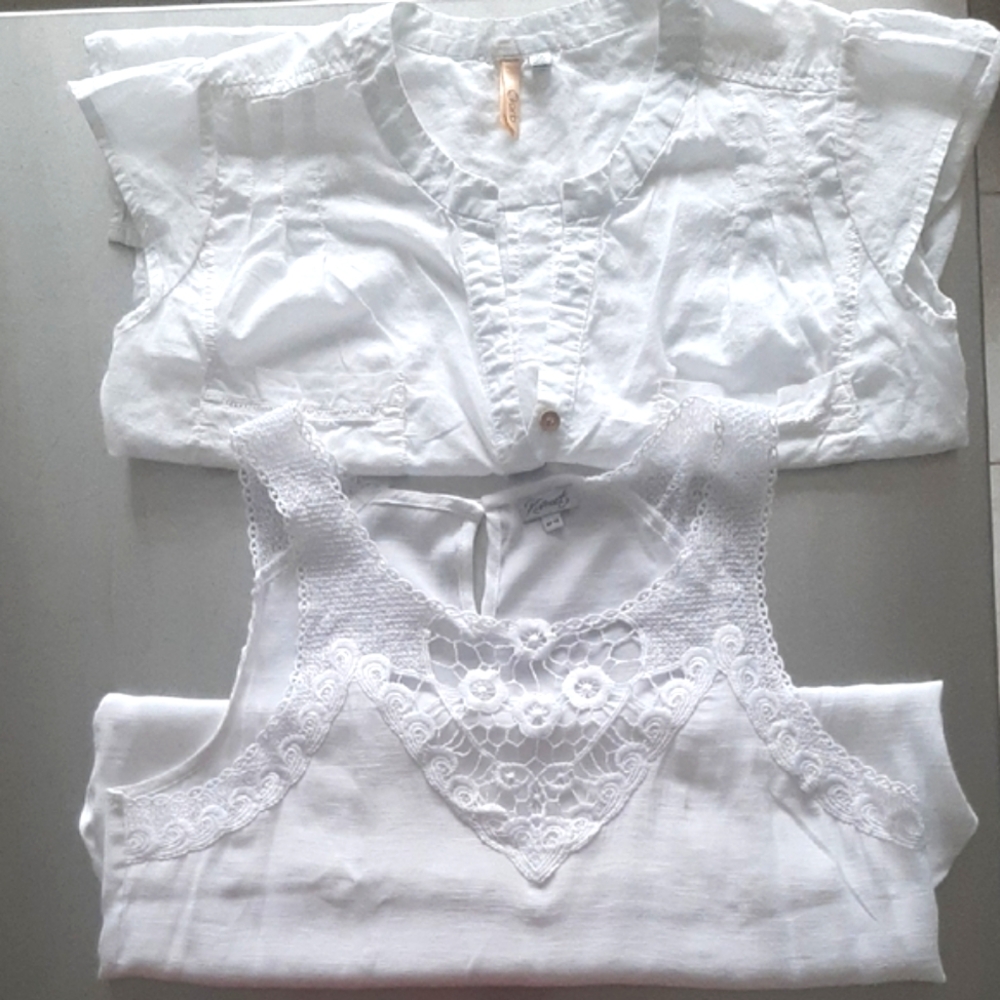 2BDL🤍Cute Kismet/ORB White Ruched Cap Sleeve/Lace Neckline Blouses Fits Med
